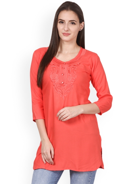 

Saadgi Women Orange Embroidered Straight Kurta