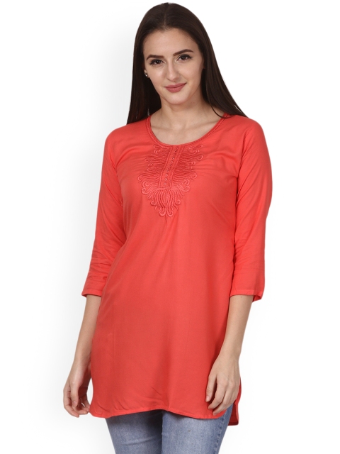 

Saadgi Women Red Embroidered Straight Kurta
