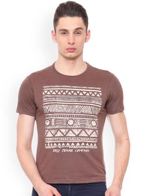 

Solly Jeans Co. Men Brown Printed Round Neck T-Shirt