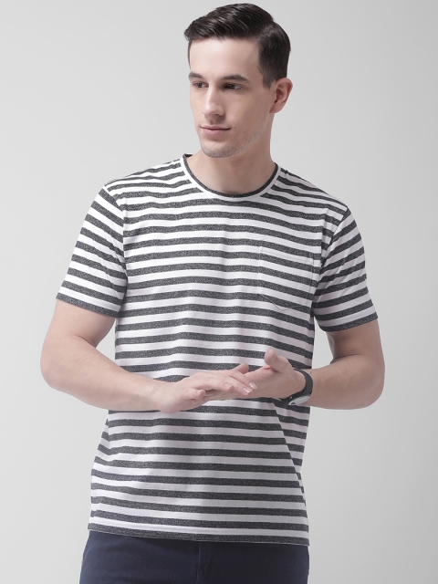 

Club York Men White Striped Round Neck T-shirt