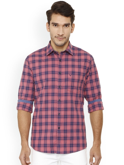 

Allen Solly Men Pink & Navy Blue Slim Fit Checked Casual Shirt