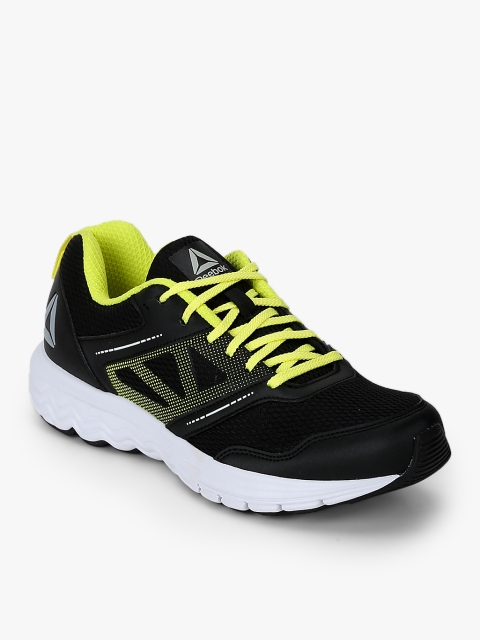 

Fuel Race Xtreme Black Training Shoes