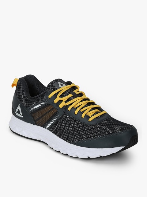 

Run Dashride Xtreme Navy Blue Training Shoes