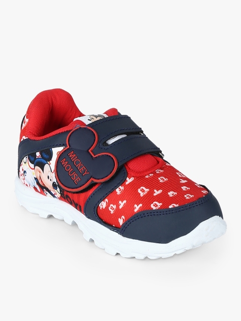 

Disney, Red