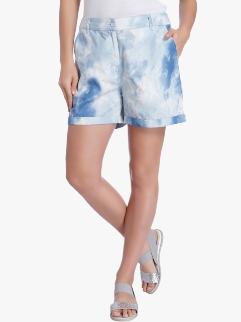 

Vero Moda White & Blue Printed Shorts