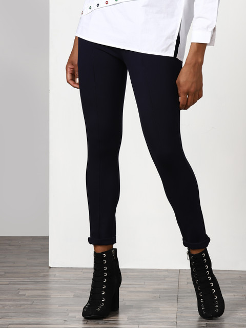

Navy Blue Solid Leggings