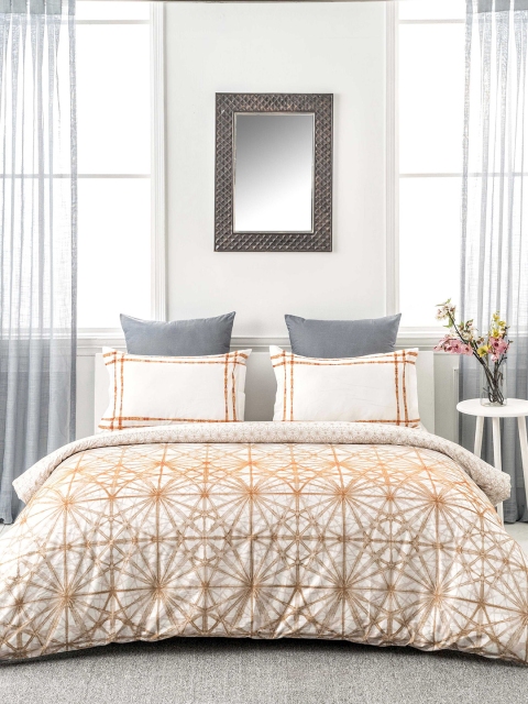

DDecor Brown Geometric Flat 180 TC Cotton 1 King Bedsheet with 2 Pillow Covers
