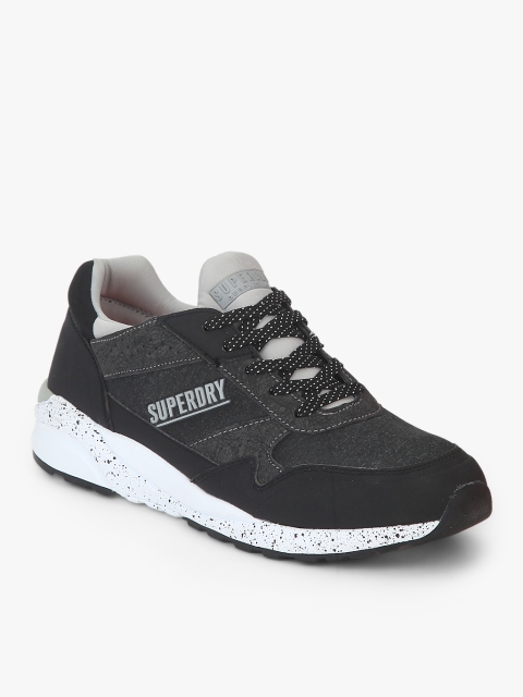 

Street Runner Black Sneakers