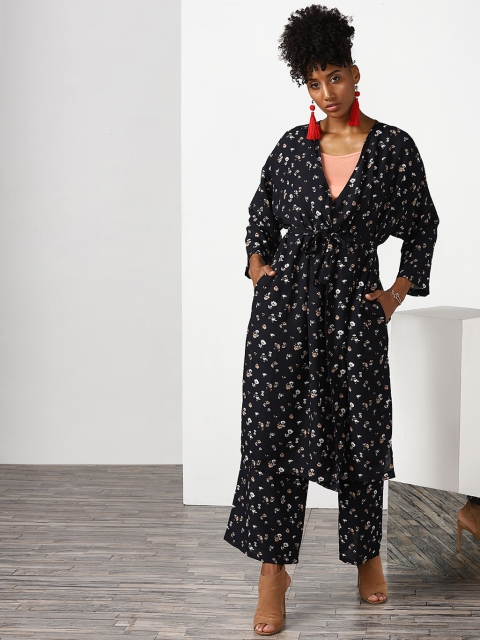 

Long Floral Printed Shrug With Tie Up And 3/4Th Sleeves With Pants, Black