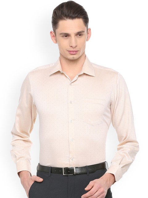 

Van Heusen Men Yellow Regular Fit Self Design Formal Shirt