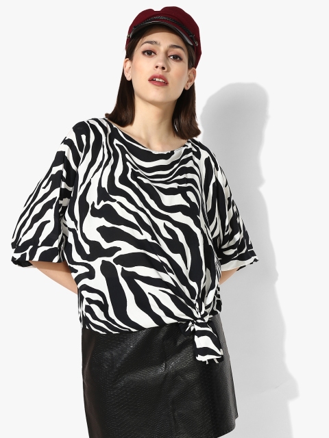 

Black Printed Blouse