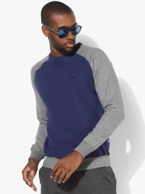 

Blue/Grey Solid Sweatshirt