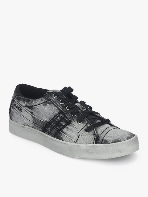 

D-Velows D-String Grey Casual Sneakers