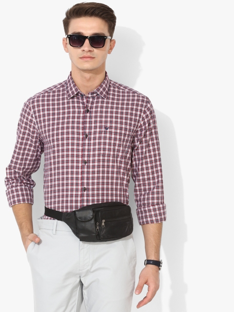 

Blackberrys Men Red Slim Fit Checked Casual Shirt