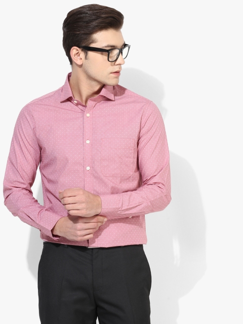 

Red Solid Regular Fit Formal Shirt, Pink