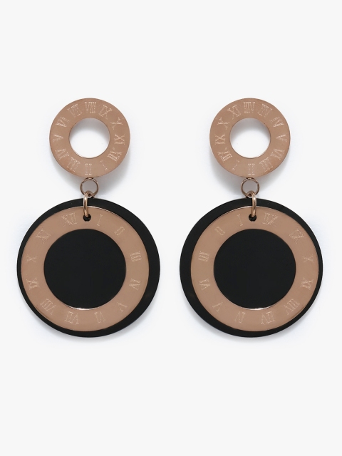 

Black Danglers And Drop