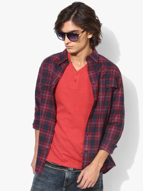 

Red Checked Slim Fit Casual Shirt