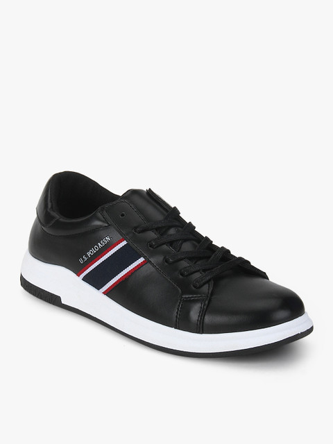 

Victor Black Sneakers
