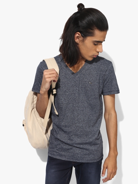 

Navy Blue Textured Slim Fit V Neck T-Shirt