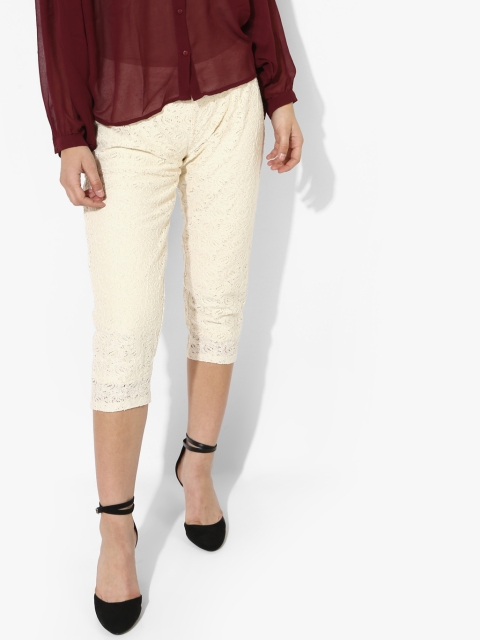 

Off White Solid Regular Fit Chinos, Cream
