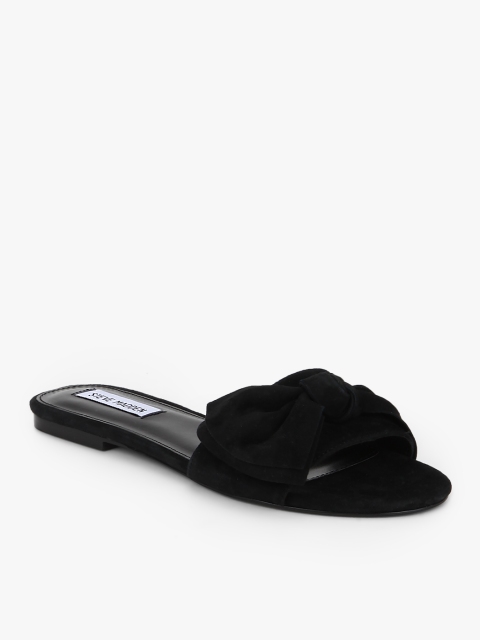 

Black Solid Open Toe Flats