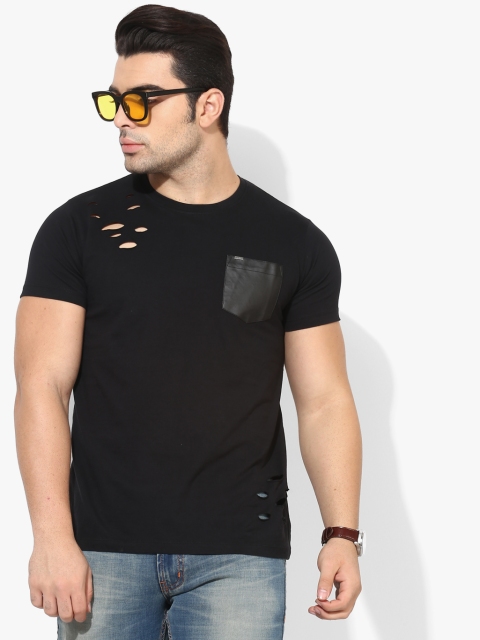 

Black Solid Regular Fit Round Neck T-Shirt