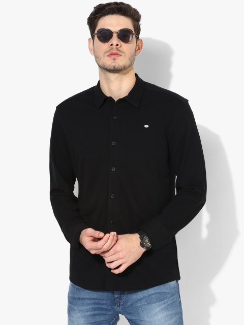 

Black Solid Slim Fit Casual Shirt