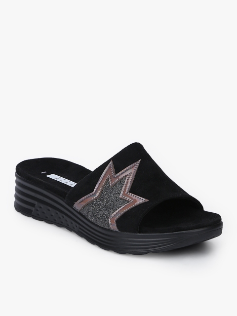 

Black sandals