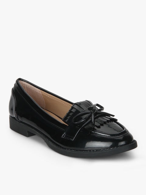

Lotty Black Fringes Lifestyle Shoes