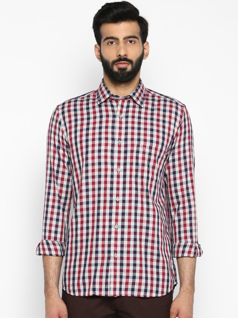 

ColorPlus Men Red & Navy Blue Tailored Fit Checked Casual Shirt