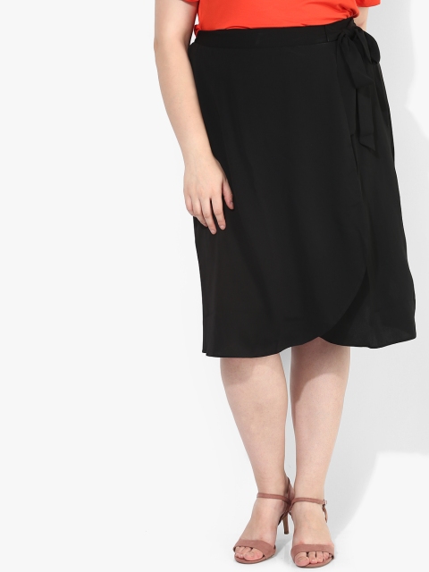 

DOROTHY PERKINS Curve Black Solid Pencil Skirt