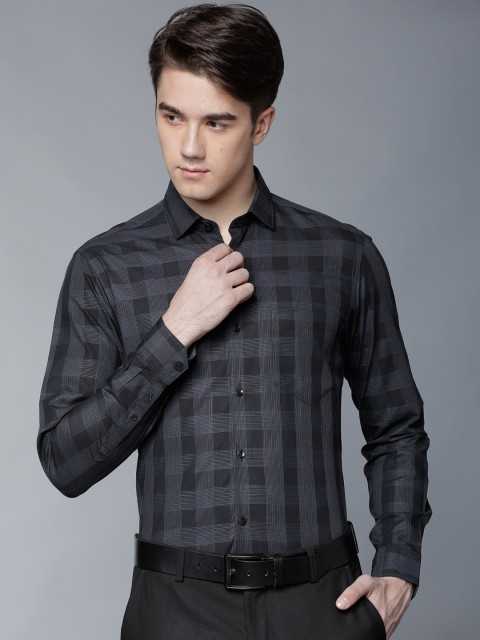 

Black coffee Men Black & Grey Slim Fit Checked Formal Shirt