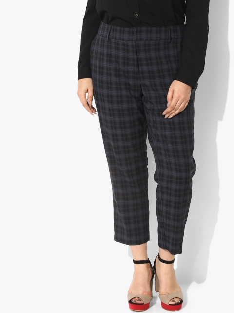 

Black Checked Slim Fit Chinos