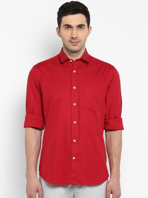 

ColorPlus Men Red Tailored Fit Solid Casual Shirt