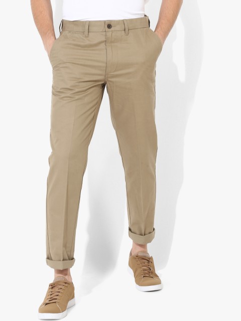 

Brown Solid Slim Fit Chinos