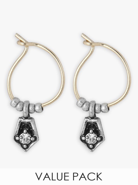 

Golden Metal Hoops And Baali, Gold