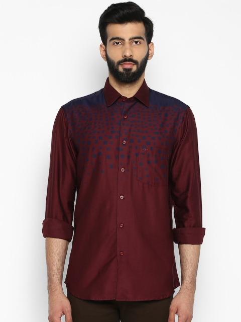 

ColorPlus Men Maroon Tailored Fit Printed Casual Shirt