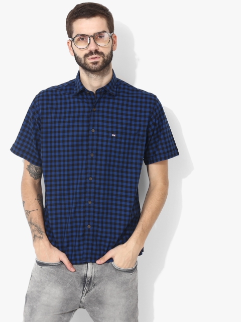 

Blue Checked Regular Fit Casual Shirt