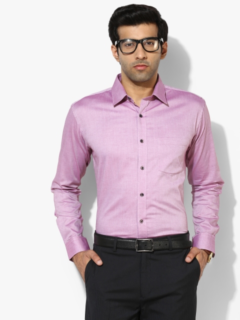

Lavender Solid Slim Fit Formal Shirt