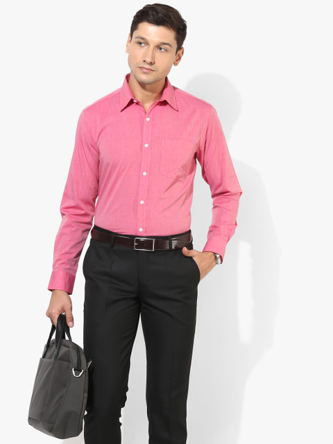 

Pink Solid Slim Fit Formal Shirt