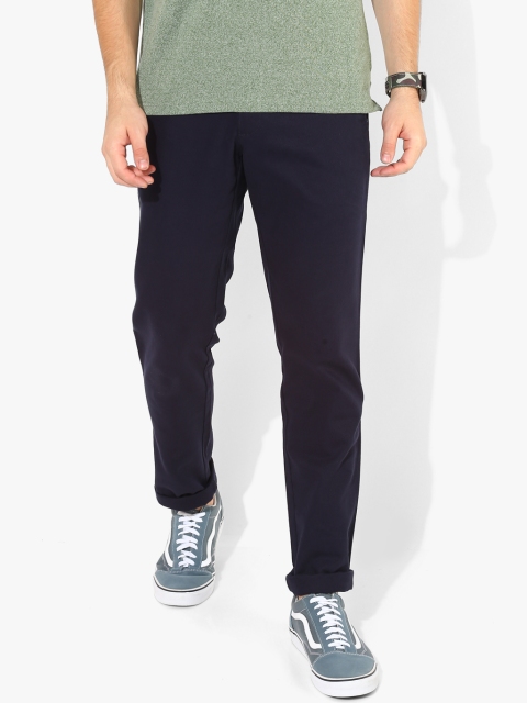 

Navy Blue Solid Slim Fit Chinos