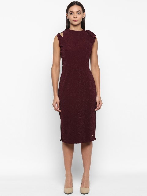 

Park Avenue Women Red Solid Sheath Dress