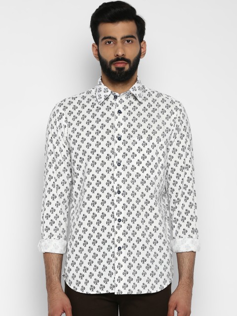 

ColorPlus Men White & Navy Blue Tailored Fit Printed Casual Shirt