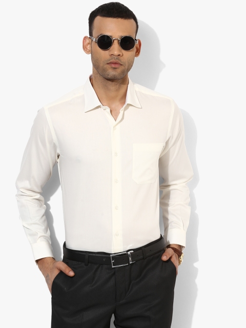 

Cream Solid Slim Fit Casual Shirt
