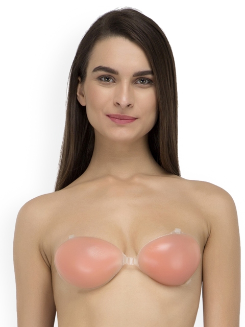 

Laceandme Nude-Coloured Solid Non-Wired Lightly Padded Push-Up Bra