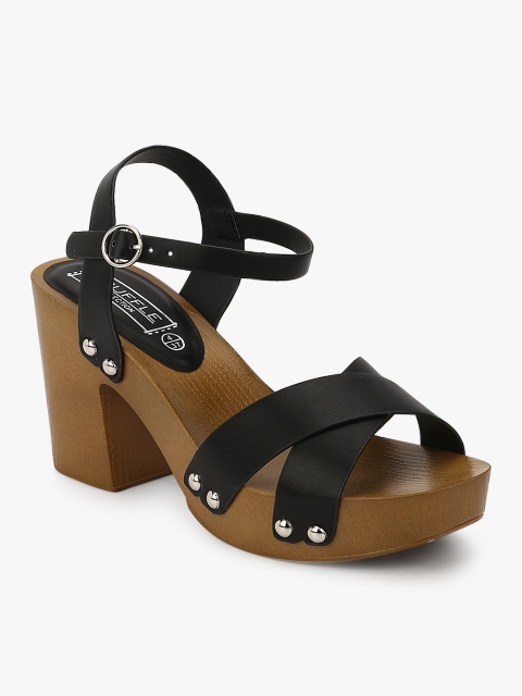 

Black Sandals