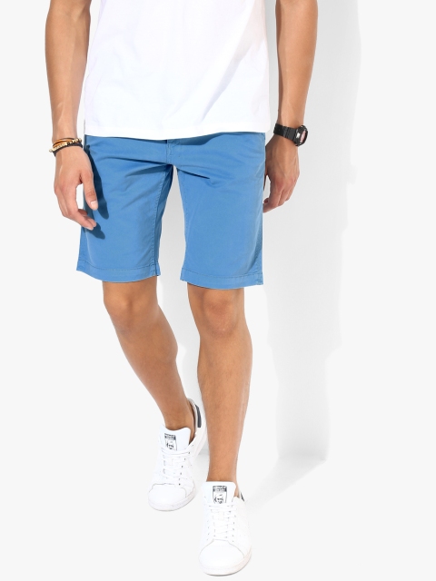 

Blue Solid Slim Fit Shorts