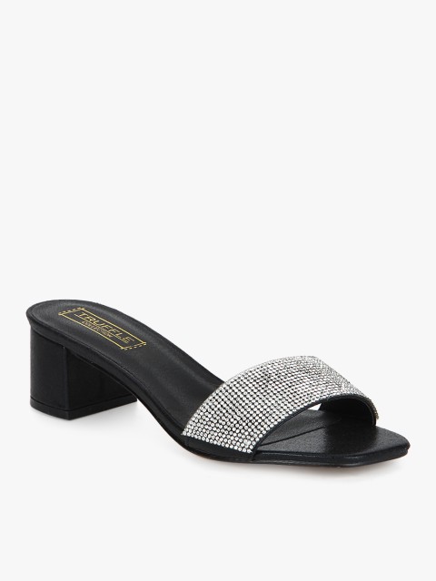 

Black Sandals
