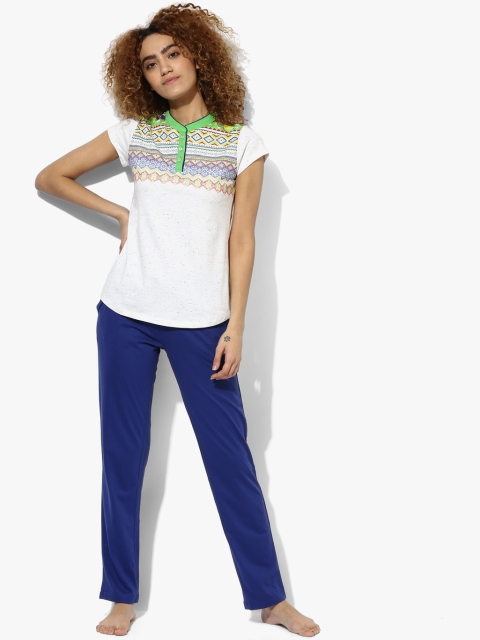 

Sweet Dreams Women Cream-Coloured & Navy Blue Printed Night Suit
