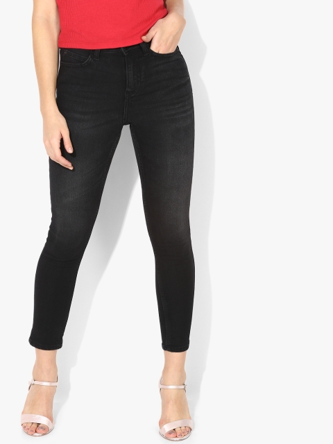 

Black Washed High-Rise Skinny Fit Jeans